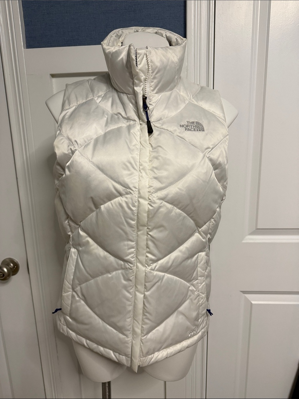 The North Face Women's Cream Quilted Puffer Vest